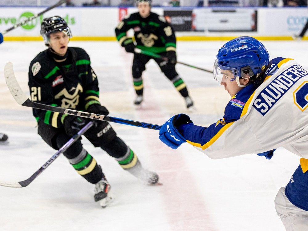 Saskatoon Blades-P.A. Raiders rivalry heats up: WHL’s East Division going down to the wire